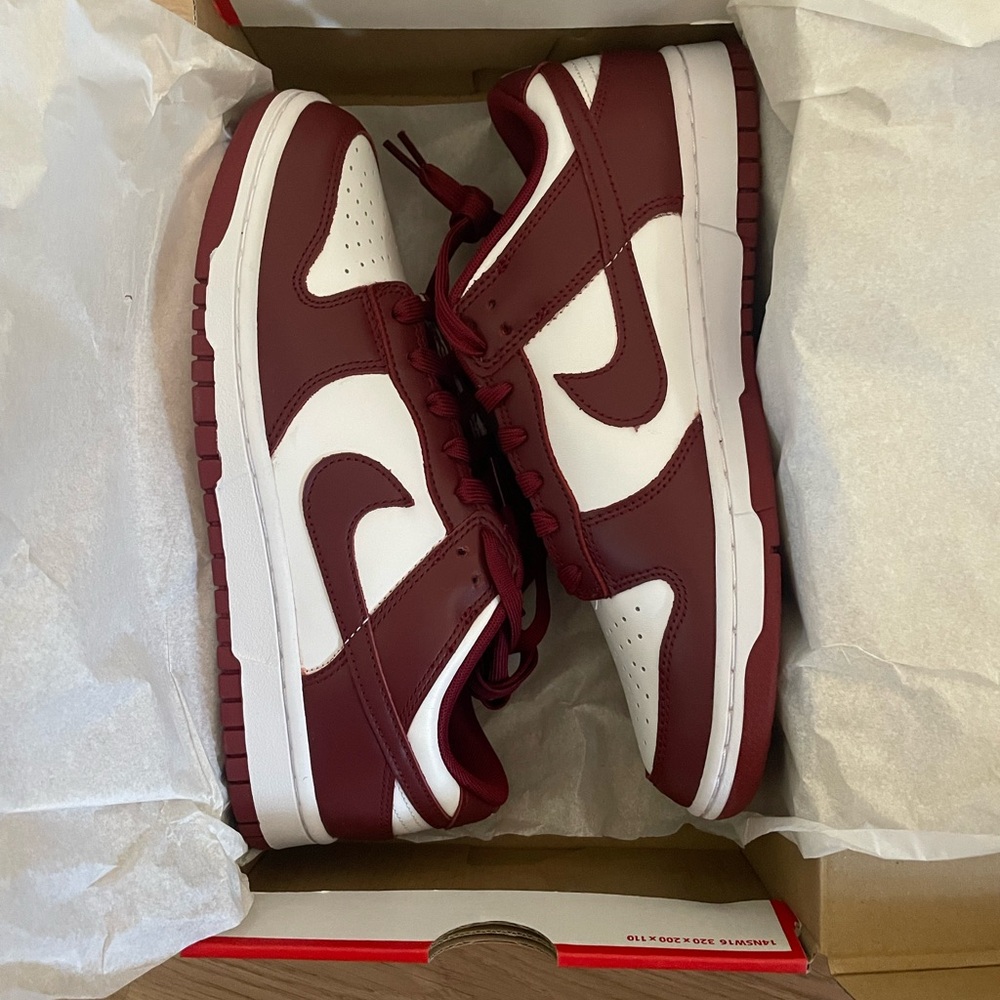 Nike dunks Burgundy and White Sneakers